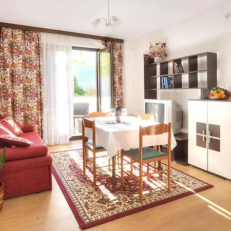 Pensión Grozdana Baška