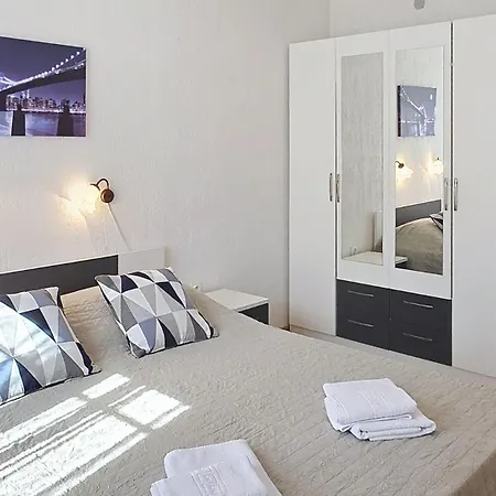 Grozdana Gæstehus 3*